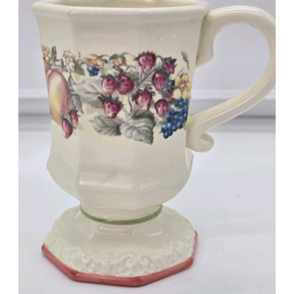 Vintage Avon Pedestal Mug Sweet Country Harvest Design Cottagecore Farmhouse